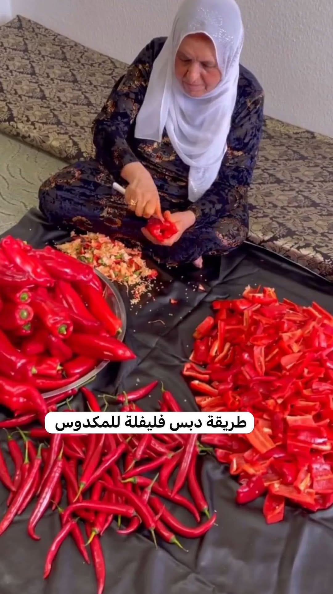 Post 10 by 𝓒𝓗𝓘𝓜𝓐𝓢𝓒𝓗𝓔𝓕👩🏻‍🍳 on Instagram (video)