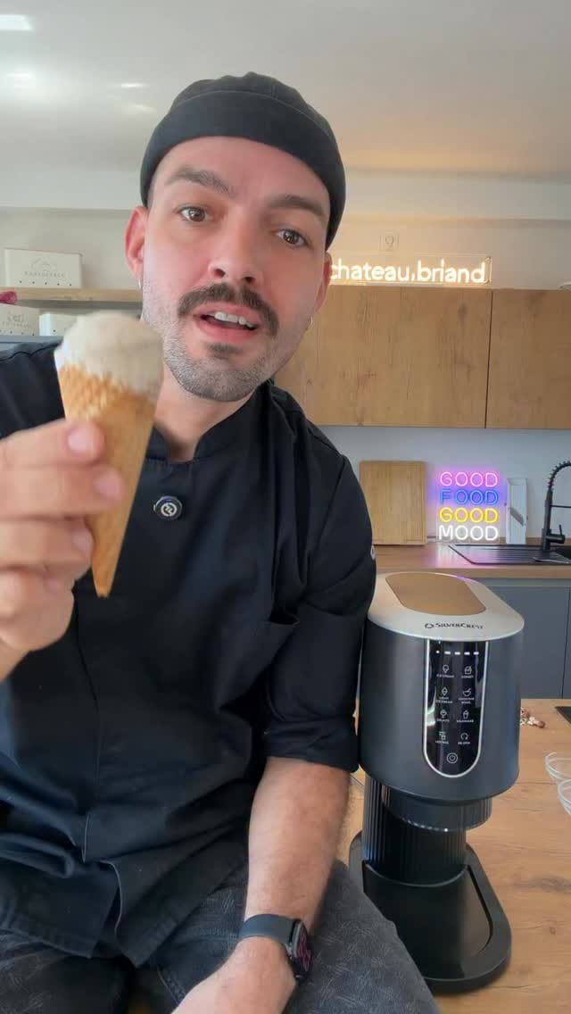 Post 2 by Manuel Struck on Instagram (video)