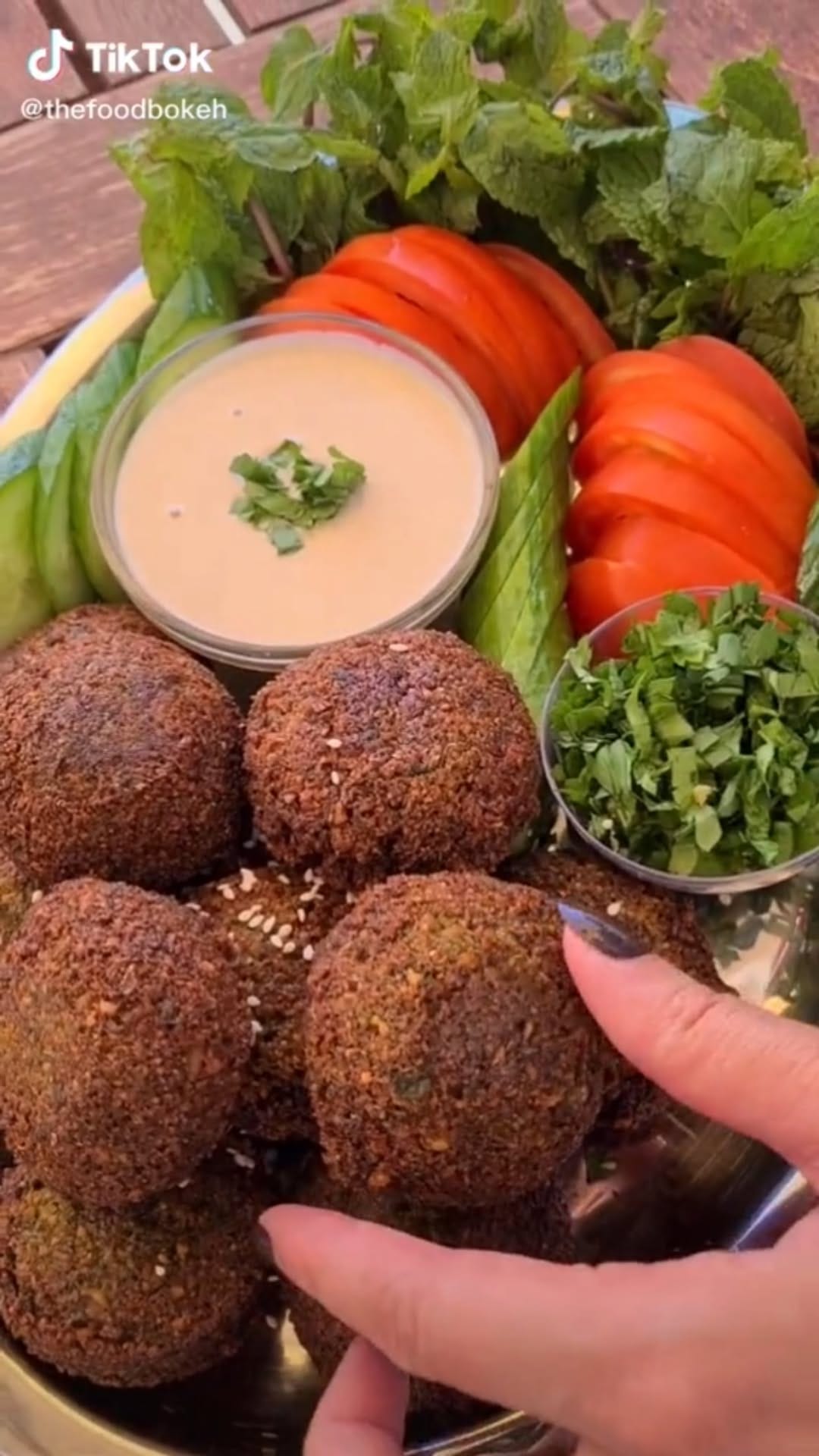Post 5 by طبخكم & وصفات سهلة ولذيذة😍 on Instagram (video)