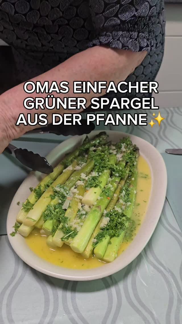 Post 1 by Oma&Vanessa on Instagram (video)