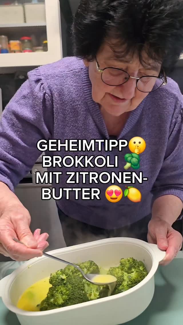 Post 8 by Oma&Vanessa on Instagram (video)