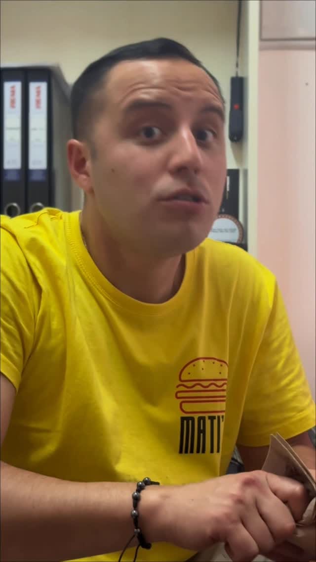 Post 4 by Mati’s Burger / Buffet ilimitado de Hamburguesas on Instagram (video)