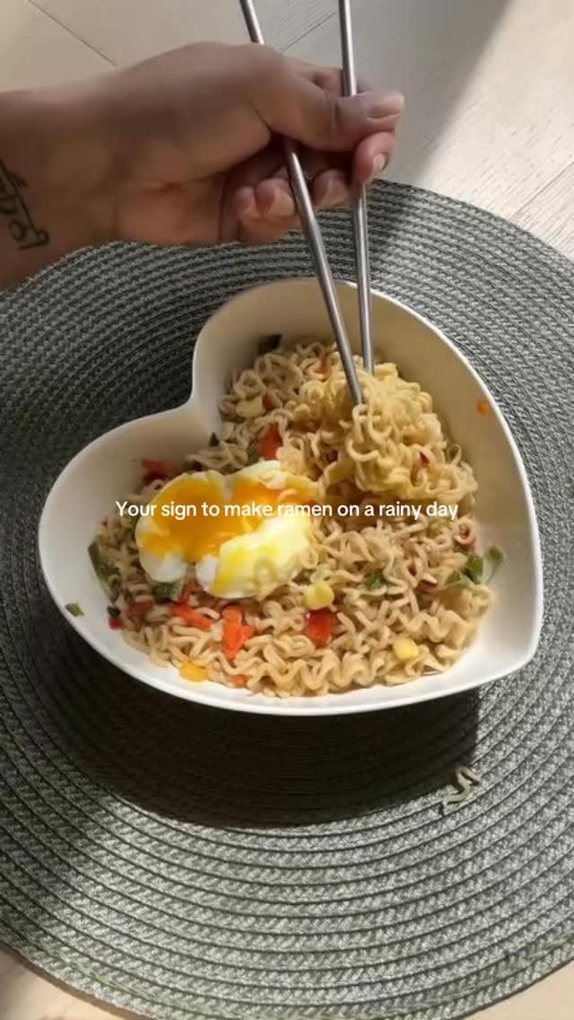 Post 1 by Chef Woo on Instagram (video)