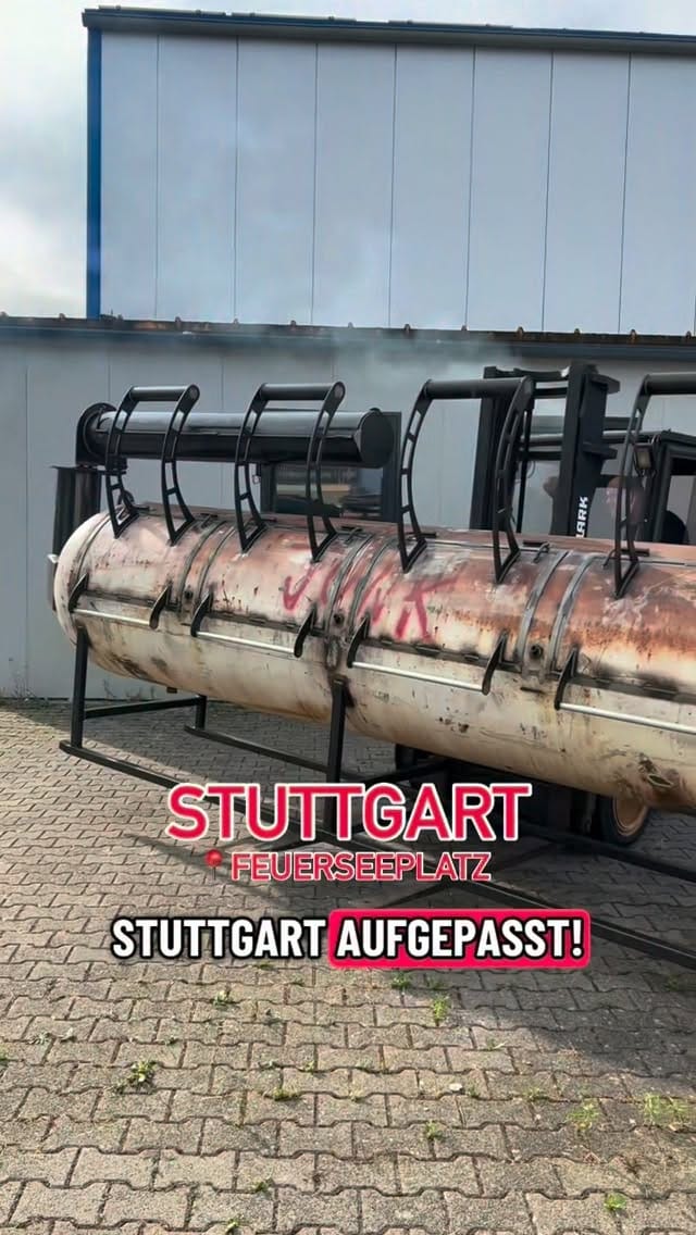 Post 1 by SMOKED BBQ | FOODTRUCK | CATERING on Instagram (video)