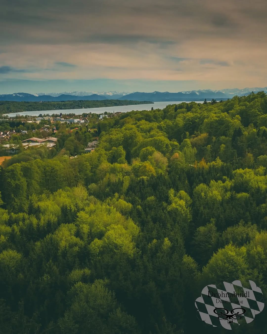 Post 1 by Ralf Hallmann | Drohnenpilot und Fotograf on Instagram (image)