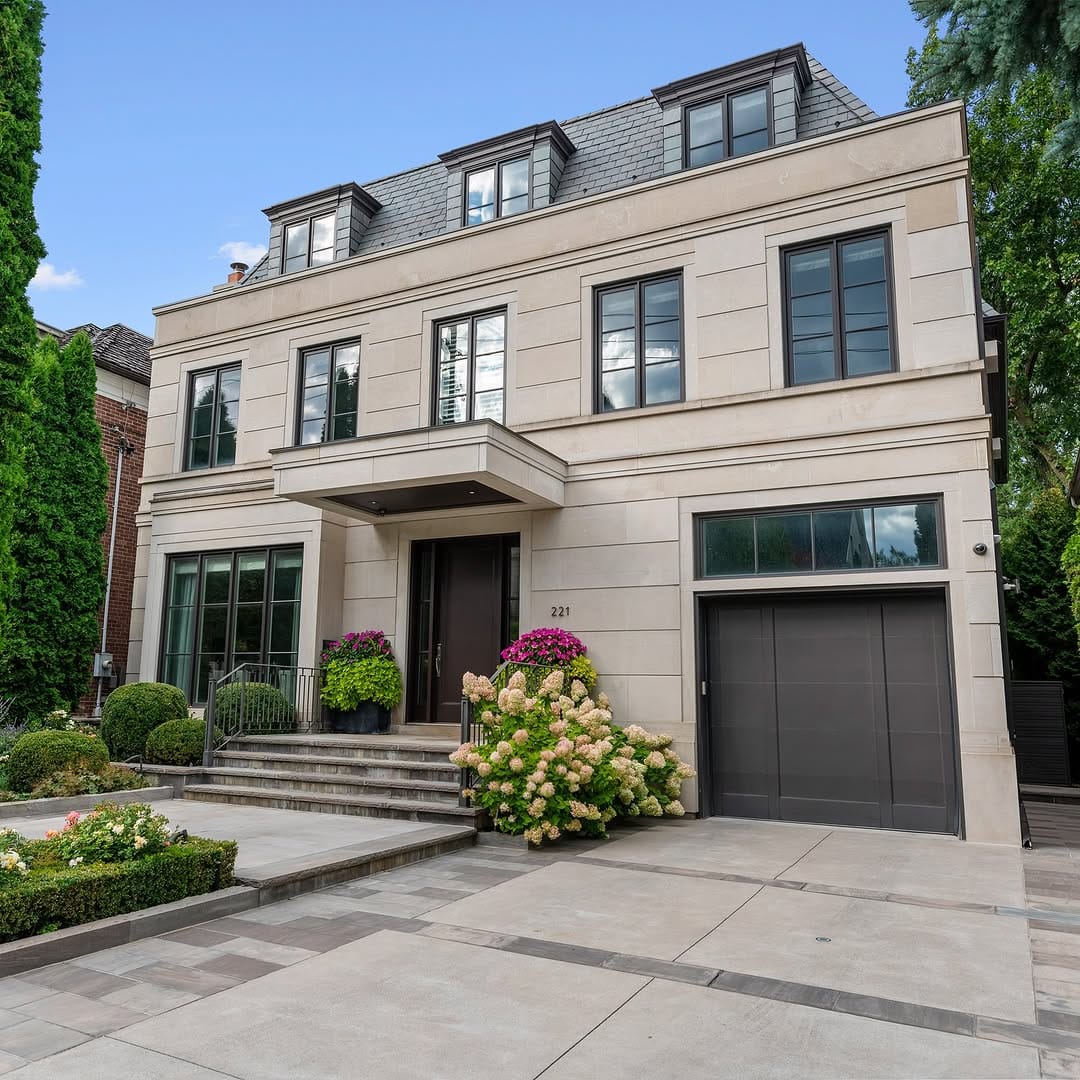 Post 6 by Toronto Levels | Real Estate on Instagram (carousel)