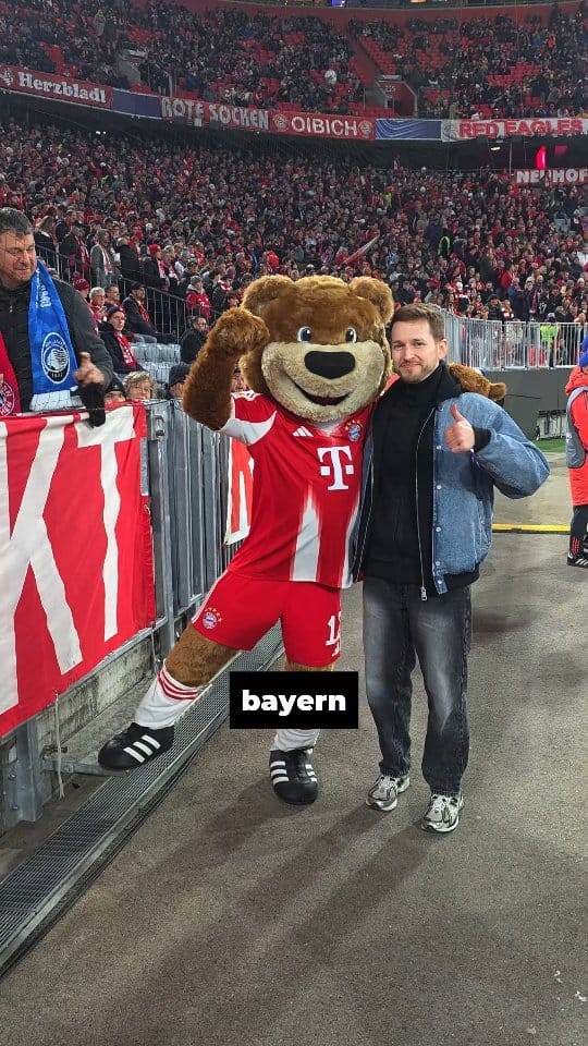 Post 2 by Jibi | Fußball on Instagram (video)