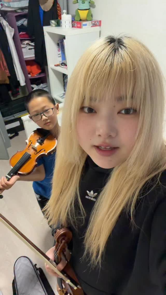 Post 3 by Anni Yu on Instagram (video)