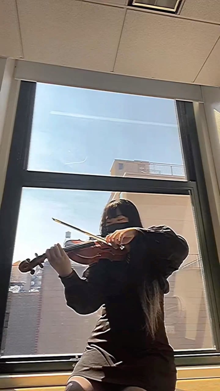 Post 10 by Anni Yu on Instagram (video)