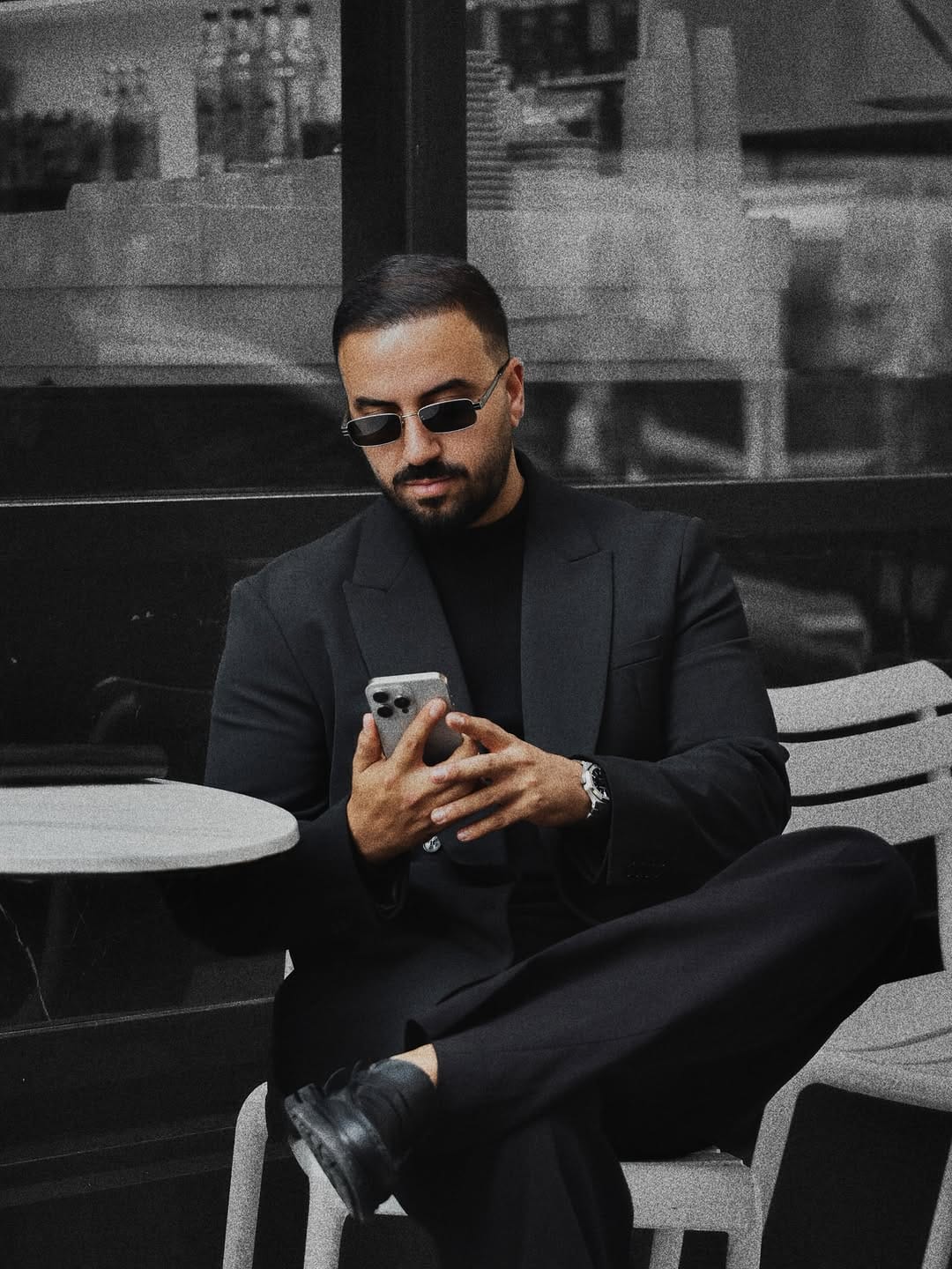 Post 5 by Mohamed Ali Diouri on Instagram (carousel)