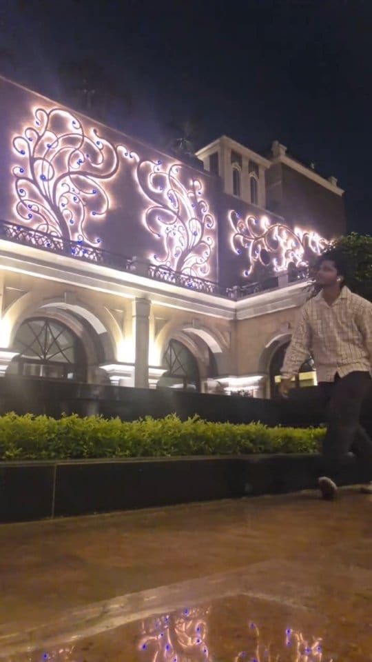 Post 3 by Praveen M on Instagram (video)