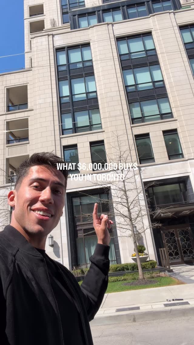 Post 3 by Andres Rivadeneira on Instagram (video)
