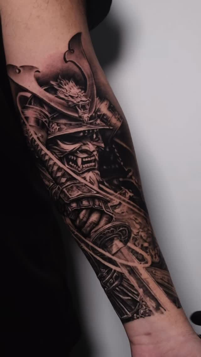 Post 3 by Chan Kha Viet on Instagram (video)