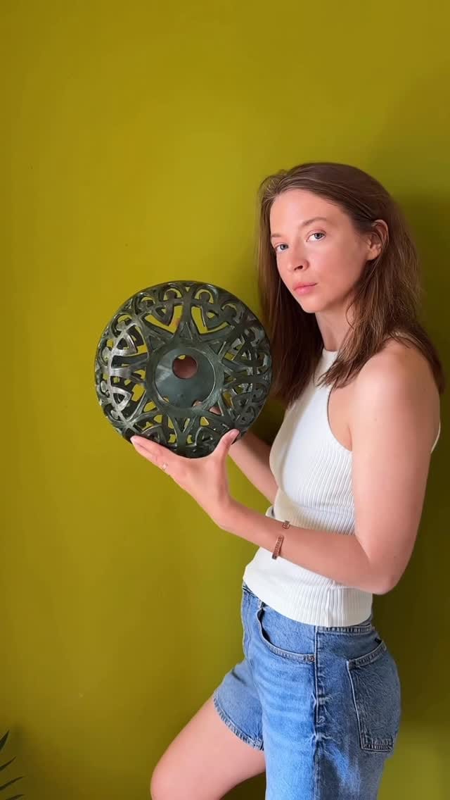 Post 4 by • KKS • Pottery & Ceramics on Instagram (video)