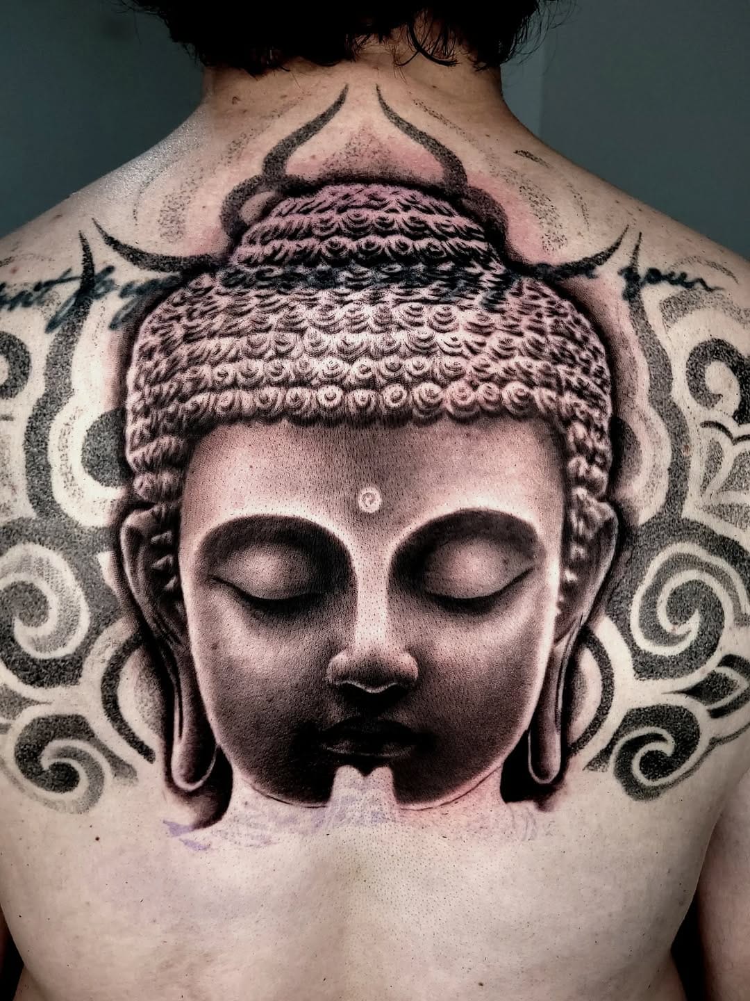 Post 6 by El niño.- tatuajes realistas on Instagram (image)