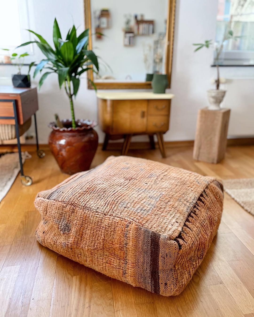 Post 8 by Interior & lifestyle 🌾 on Instagram (carousel)