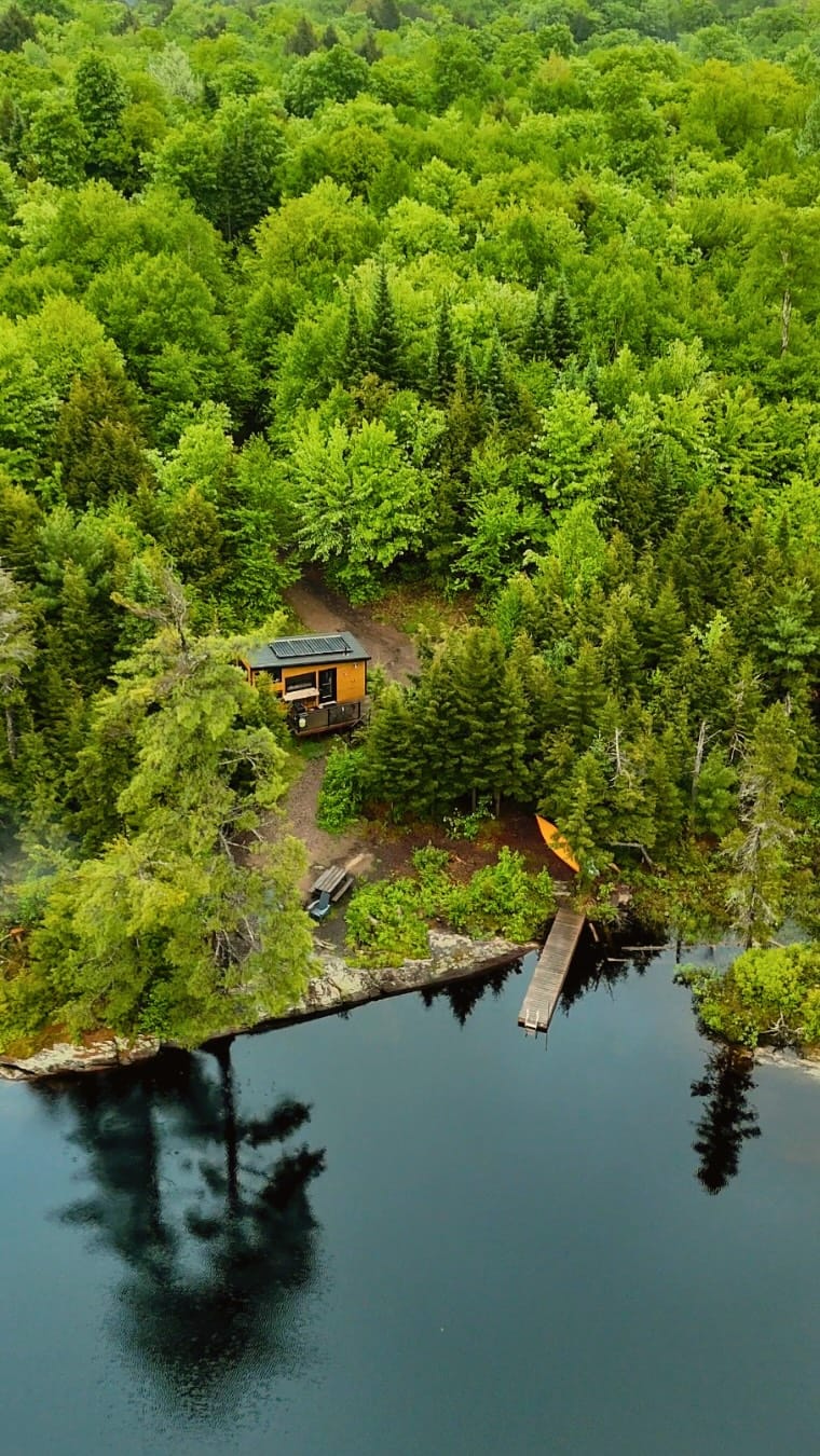 Post 1 by Haliburton Highlands on Instagram (video)
