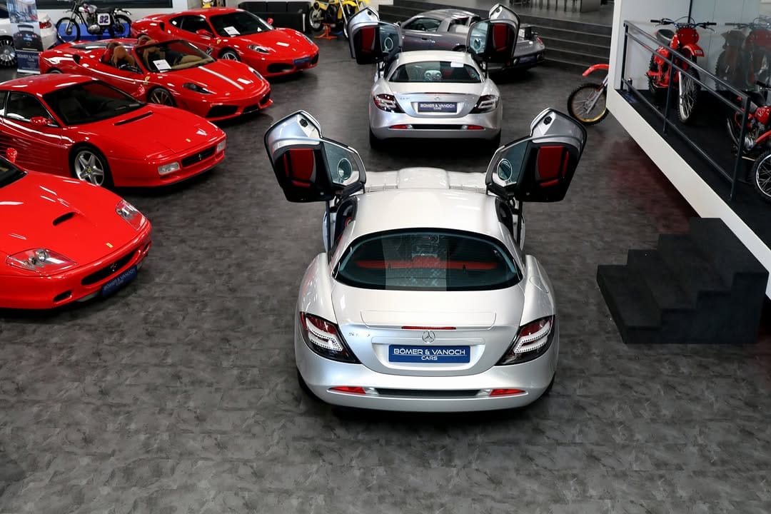 Post 10 by Bömer & VanOch Cars on Instagram (image)
