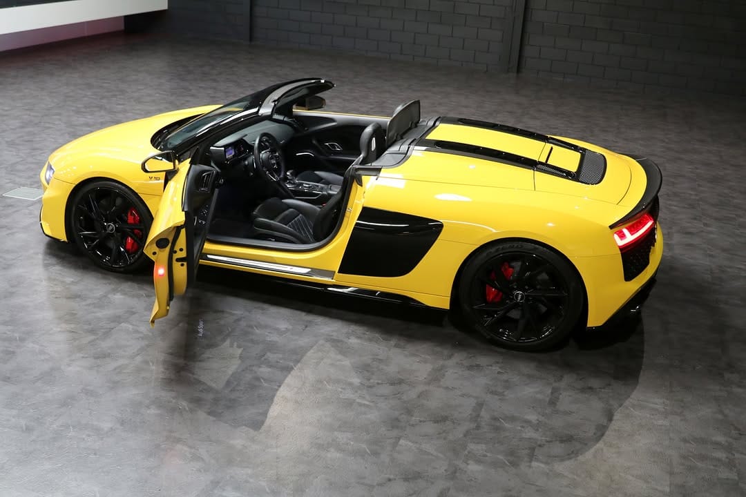 Post 6 by Bömer & VanOch Cars on Instagram (image)
