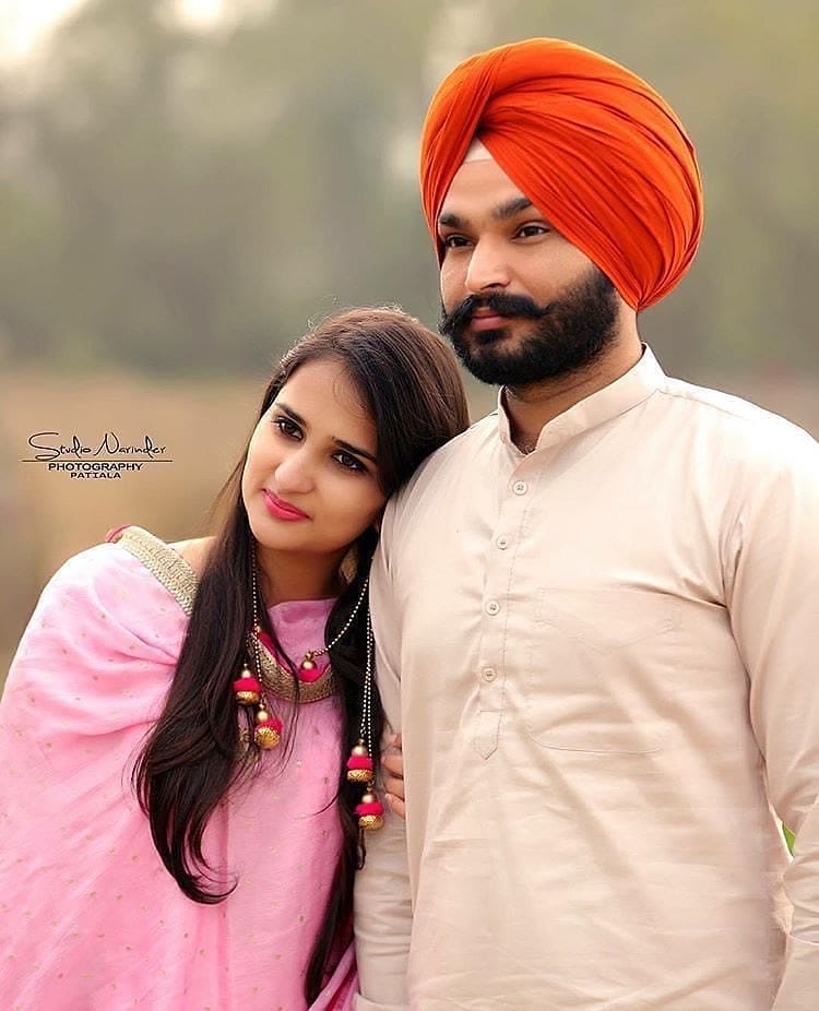 Post 4 by BEST COUPLES GALLERY🇨🇦 on Instagram (image)