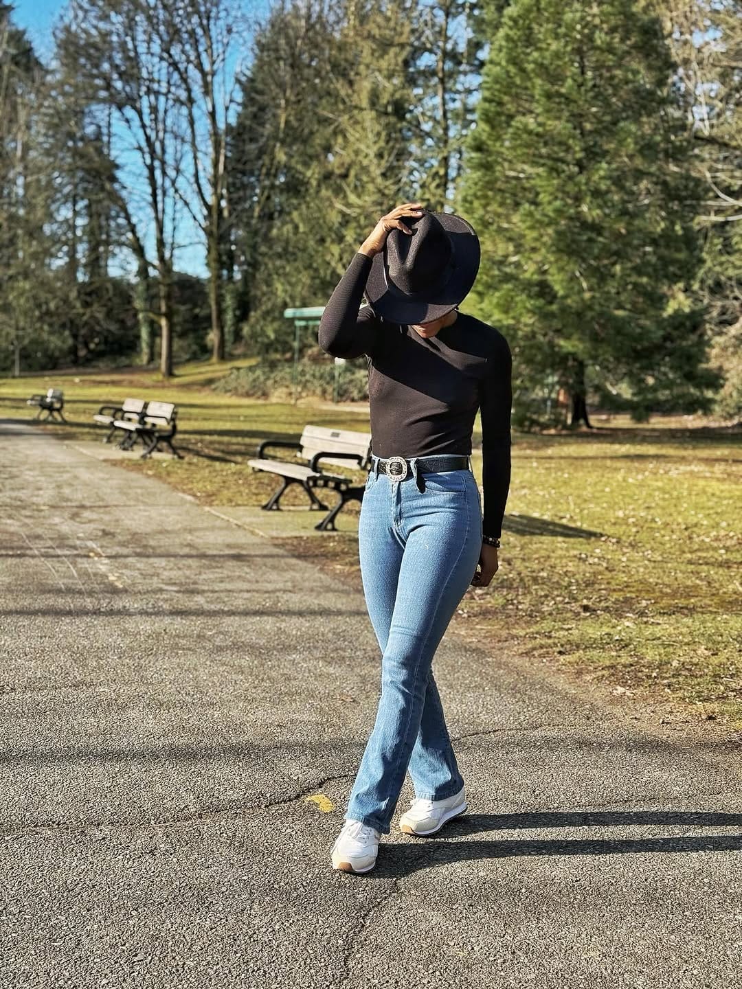 Post 6 by 𝕽𝚘𝚜𝚜𝚒𝚎 𝓜 on Instagram (carousel)