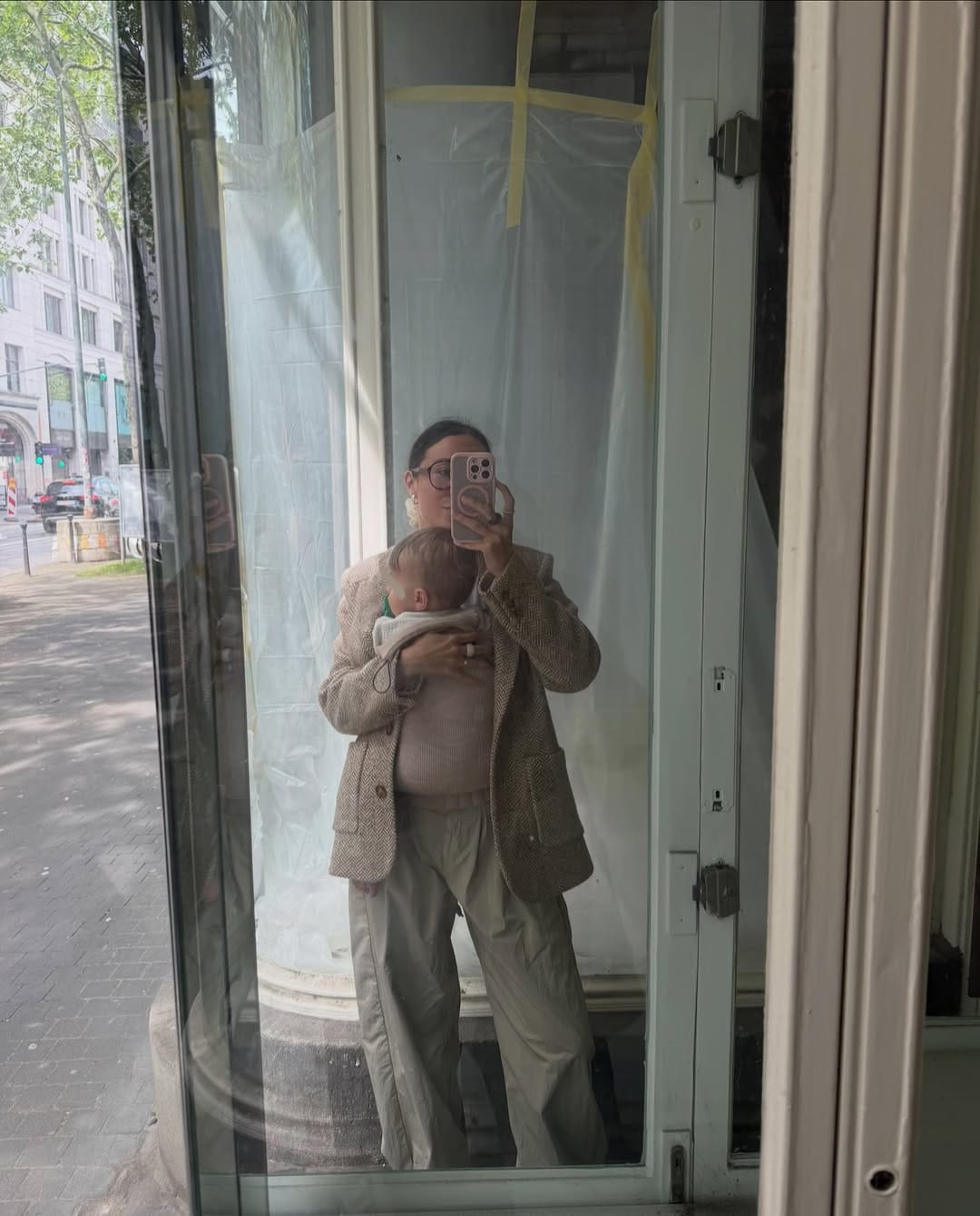 Post 7 by Jasmin Dounia | Diary of a first time Mom on Instagram (carousel)