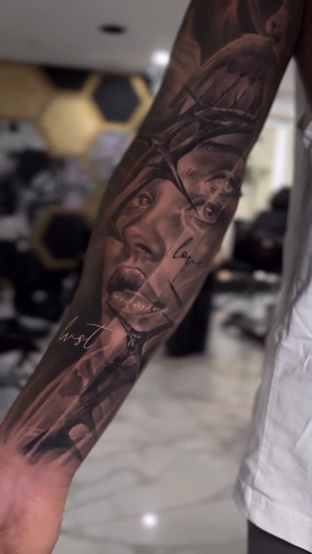 Post 2 by ENRIK | TORONTO TATTOO ARTIST on Instagram (video)