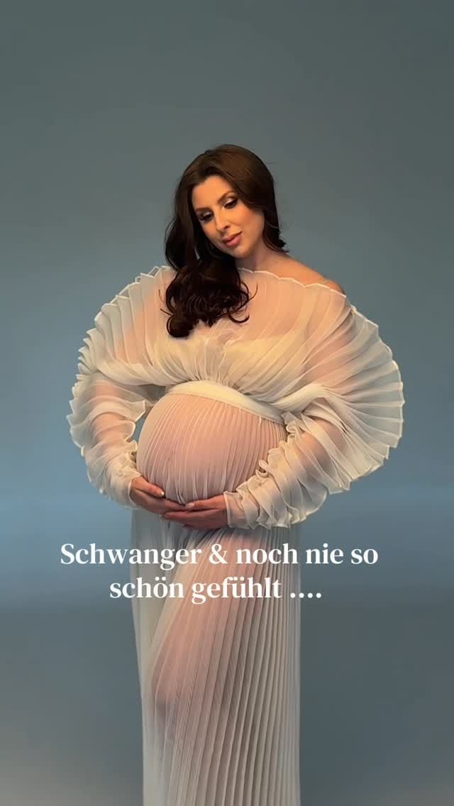 Post 3 by Babybauch Shooting Hamburg | Fotograf Elena Riehl on Instagram (video)