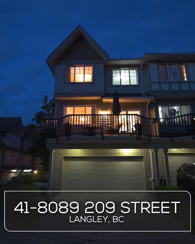 Post 2 by Eric Dayan on Instagram (video)