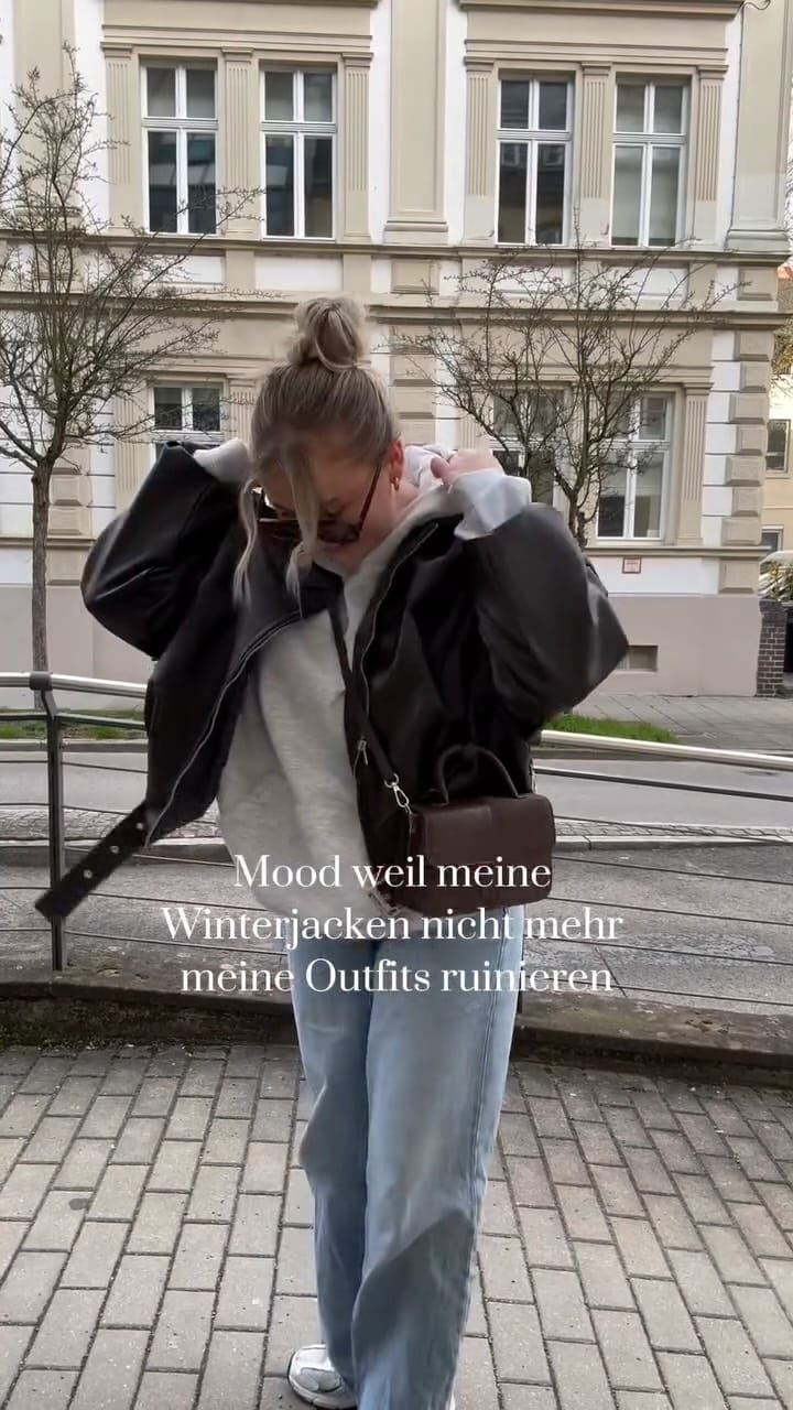 Post 7 by LUISA on Instagram (video)