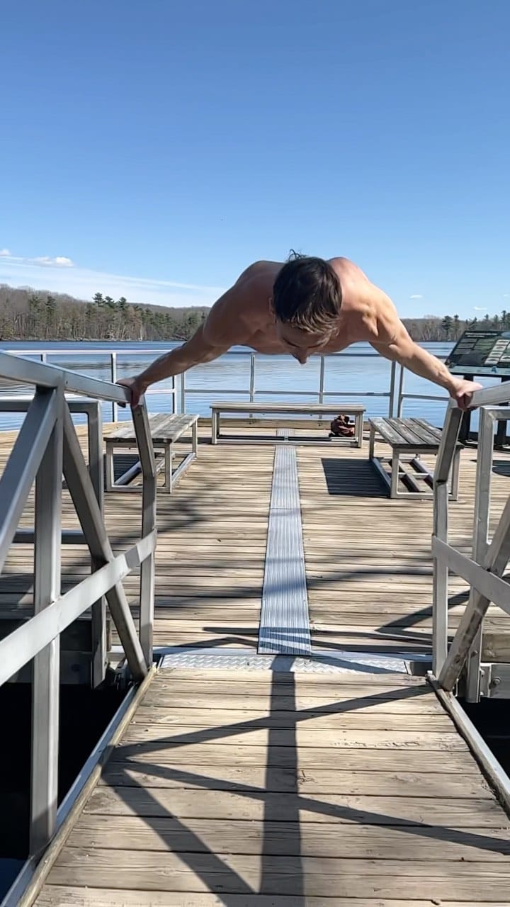 Post 5 by Vincent Bouchard on Instagram (video)