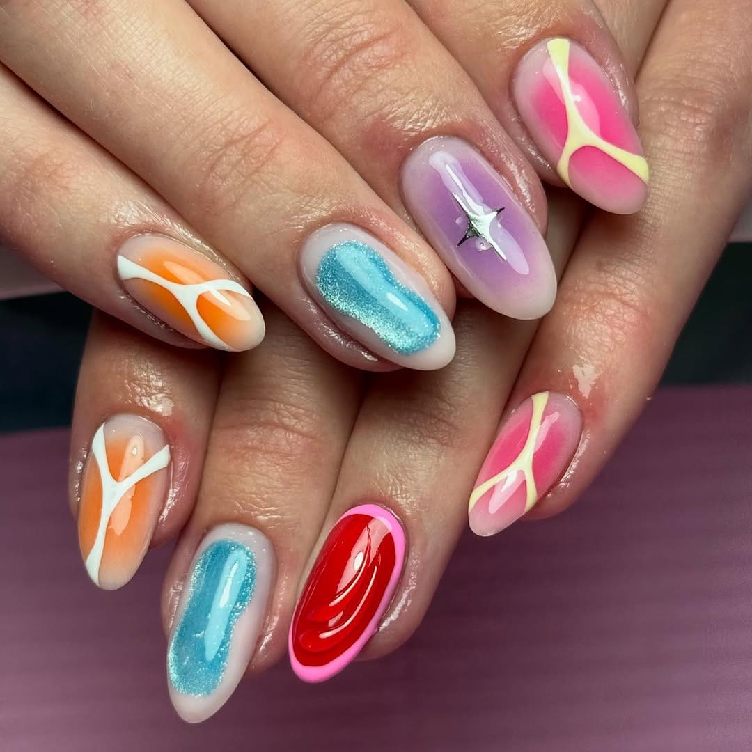 Post 9 by 𝐒𝐮𝐫𝐫𝐞𝐲 & 𝐖𝐞𝐬𝐭 𝐒𝐮𝐬𝐬𝐞𝐱 𝐍𝐚𝐢𝐥 𝐀𝐫𝐭𝐢𝐬𝐭 🧸🇬🇧 on Instagram (image)
