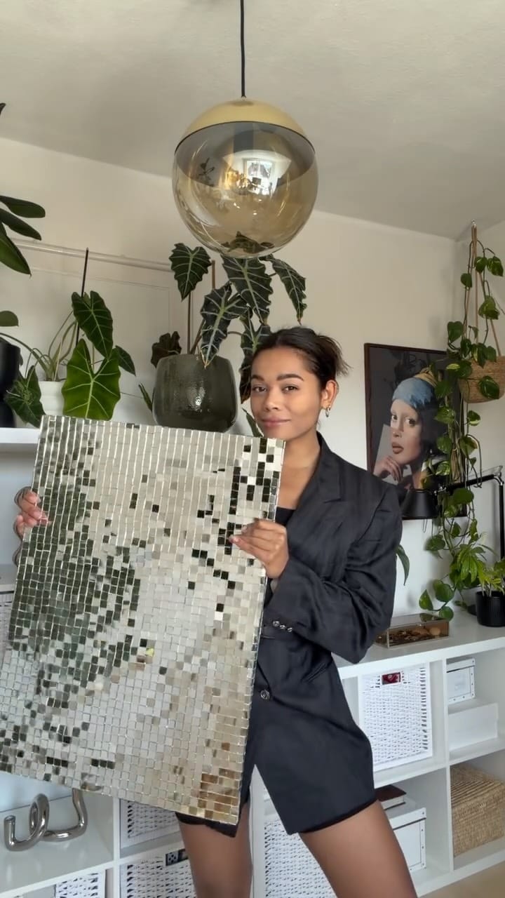 Post 9 by Lisa-Mercedes | Mid-Century Modern Interior on Instagram (video)