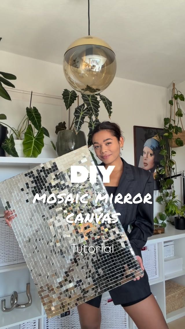 Post 8 by Lisa-Mercedes | Mid-Century Modern Interior on Instagram (video)