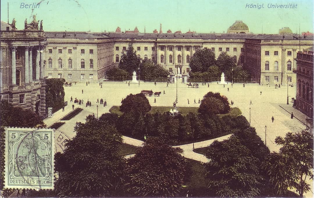 Post 4 by History of Berlin on Instagram (image)