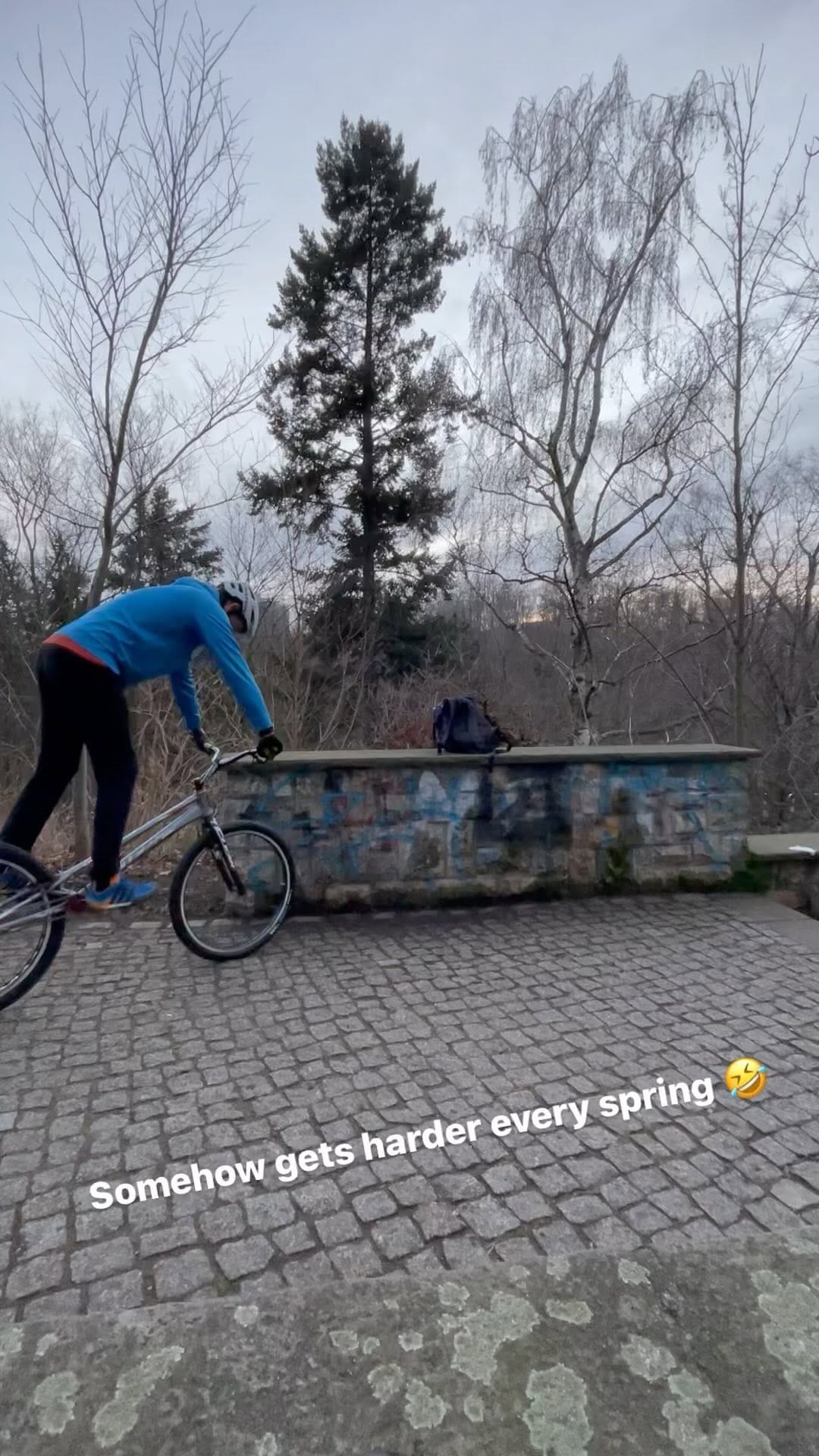 Post 4 by Felix Hu on Instagram (video)