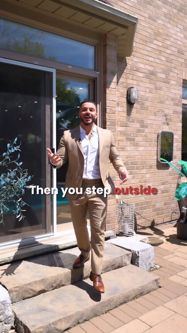 Post 1 by A N G E L O  P E R S I C O on Instagram (video)