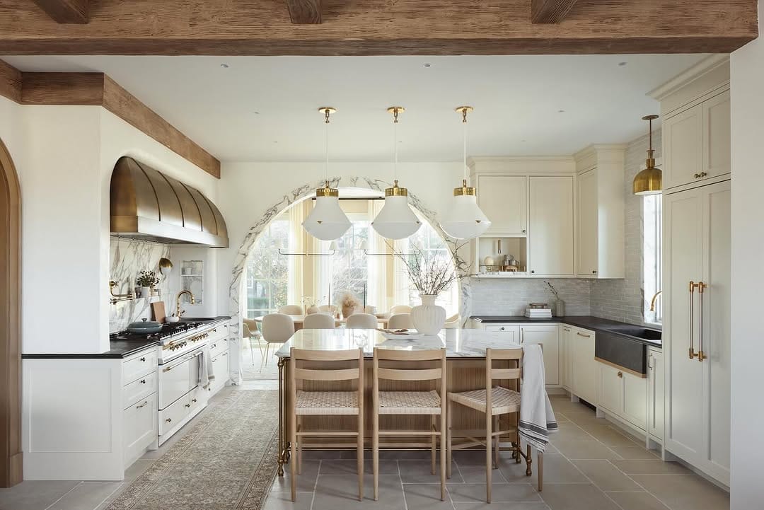 Post 3 by Dakota Homes on Instagram (image)