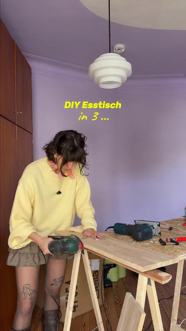 Post 3 by Thara (Katharina Engeroff) on Instagram (video)