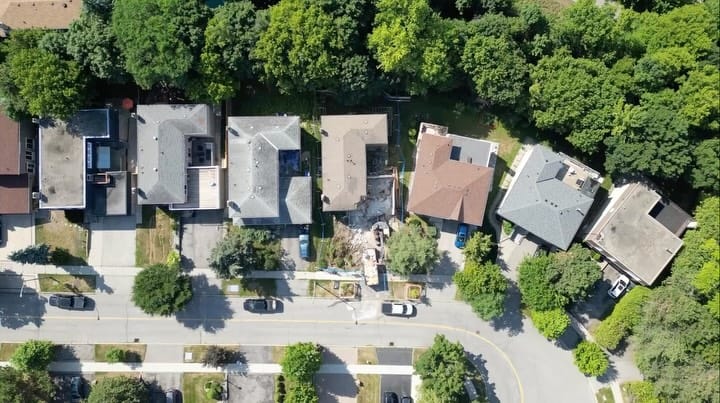 Post 8 by Black Pearl Custom Homes on Instagram (video)
