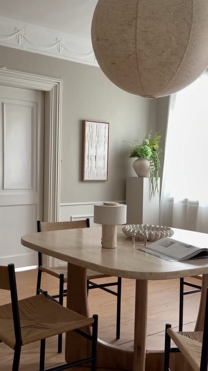 Post 6 by Møbelkompagniet on Instagram (video)