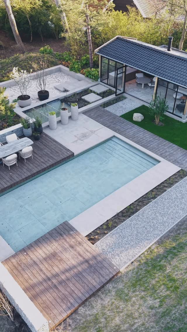Post 7 by Bos Zwembaden on Instagram (video)
