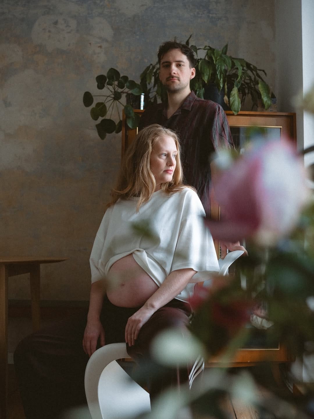 Post 8 by nina riehl | fotografin motherhood & female stories | hamburg on Instagram (carousel)