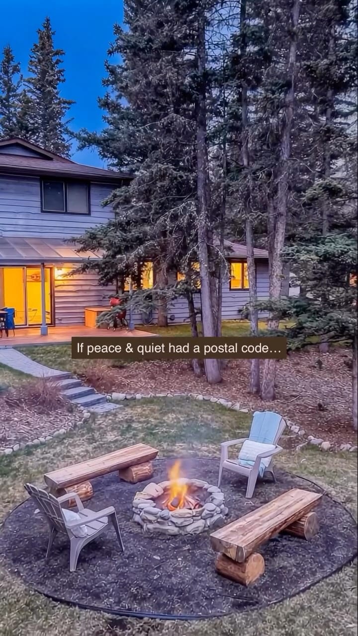 Post 3 by 𝑹𝒖𝒕𝒉 𝑨𝒍𝒆𝒙𝒂𝒏𝒅𝒆𝒓, 𝐑𝐄𝐀𝐋𝐓𝐎𝐑® Alberta 🇨🇦 on Instagram (video)