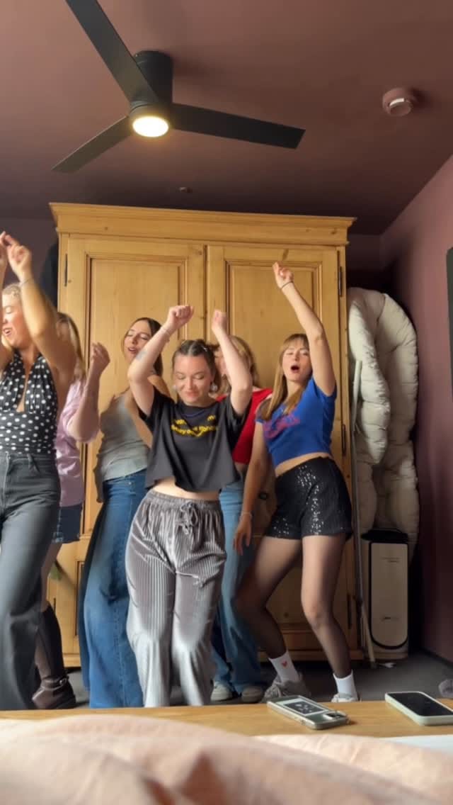 Post 7 by Nora on Instagram (video)