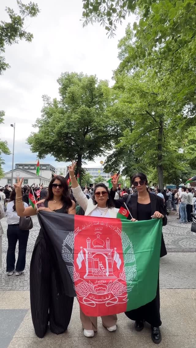 Post 1 by زینب محمدی 🌱 Zeinab Mohammadi on Instagram (video)