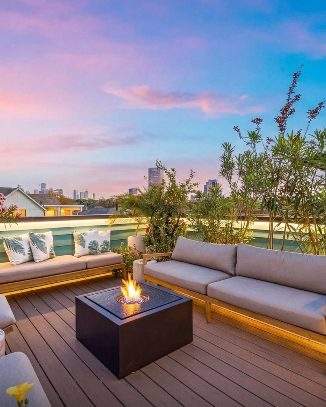 Post 4 by Daniel Nalbandian - French Speaking Realtor in Houston on Instagram (carousel)