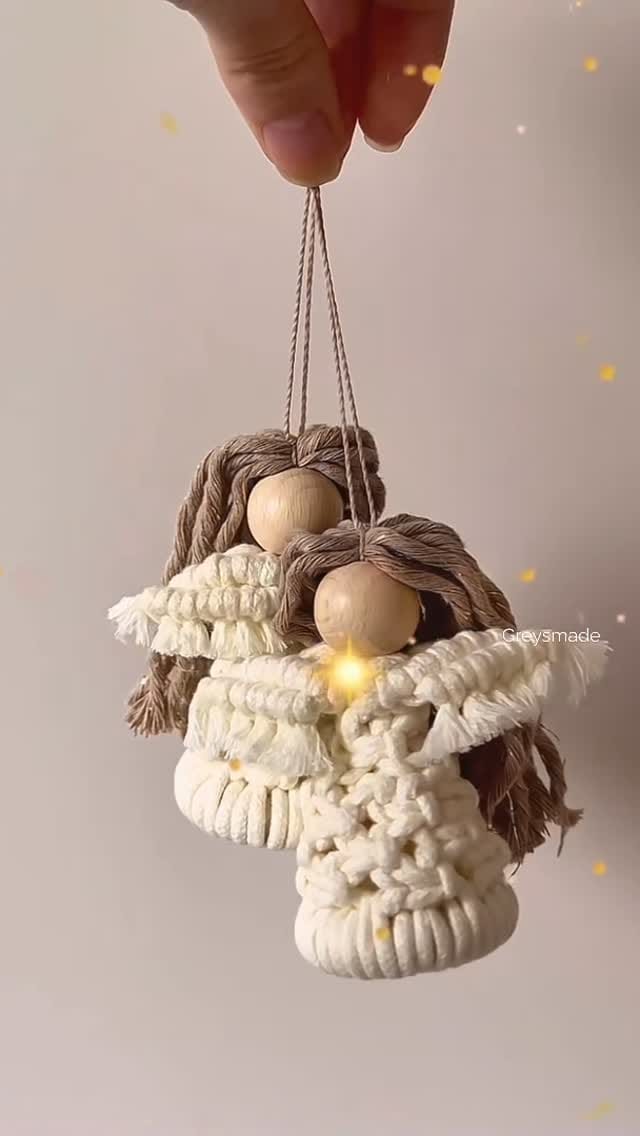 Post 3 by GreysMade - Macramé Patterns & Tutorials on Instagram (video)