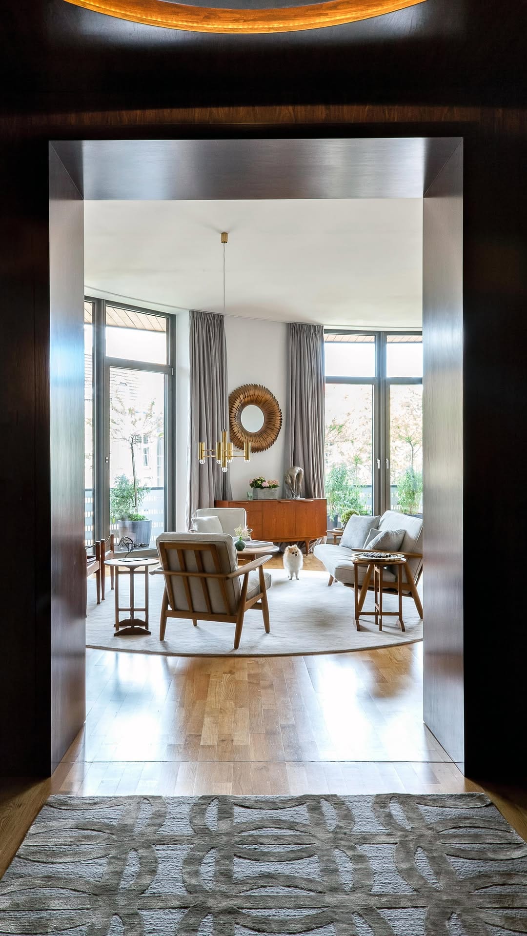 Post 6 by Xavier Charvet on Instagram (video)