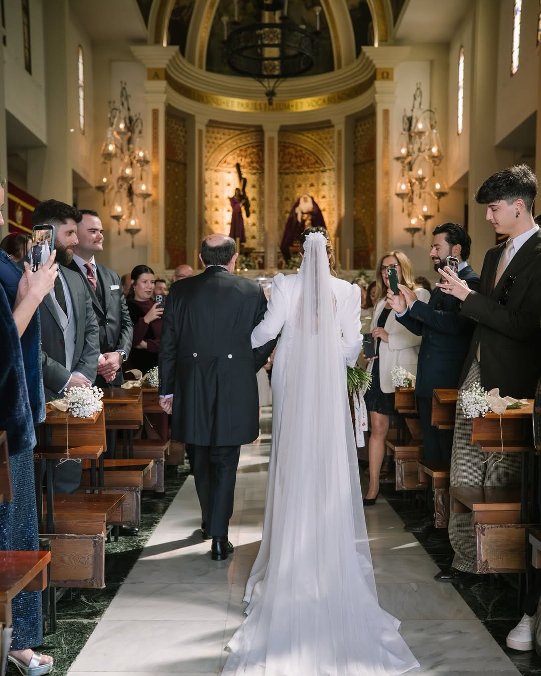Post 2 by Javier del Pino · Fotógrafo de bodas Málaga on Instagram (carousel)